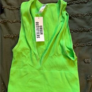 Cropped Neon top